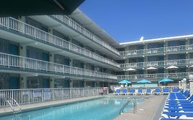 Royal Canadian Motel